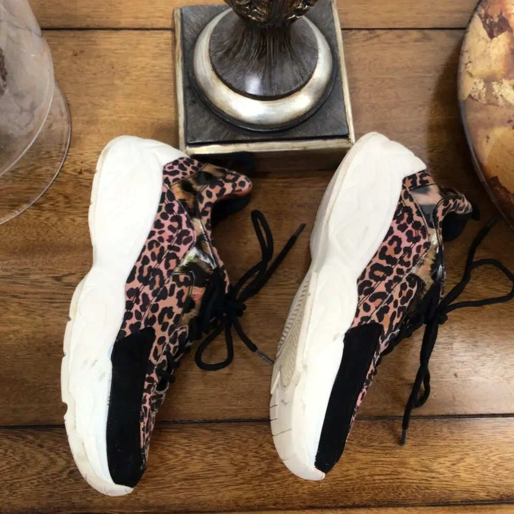 Steve Madden White Shirli Animal Print Vegan Sneakers Sz 7M